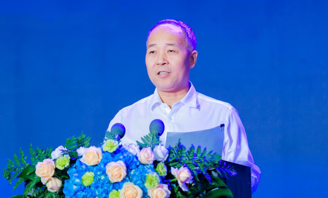 啟航新征程 點(diǎn)亮新賽道丨花花牛乳業(yè)集團(tuán)參加第十四屆中國(guó)奶業(yè)大會(huì)暨D20峰會(huì)，榮獲“中國(guó)乳制品生產(chǎn)企業(yè)現(xiàn)代化等級(jí)5A級(jí)”評(píng)定殊榮