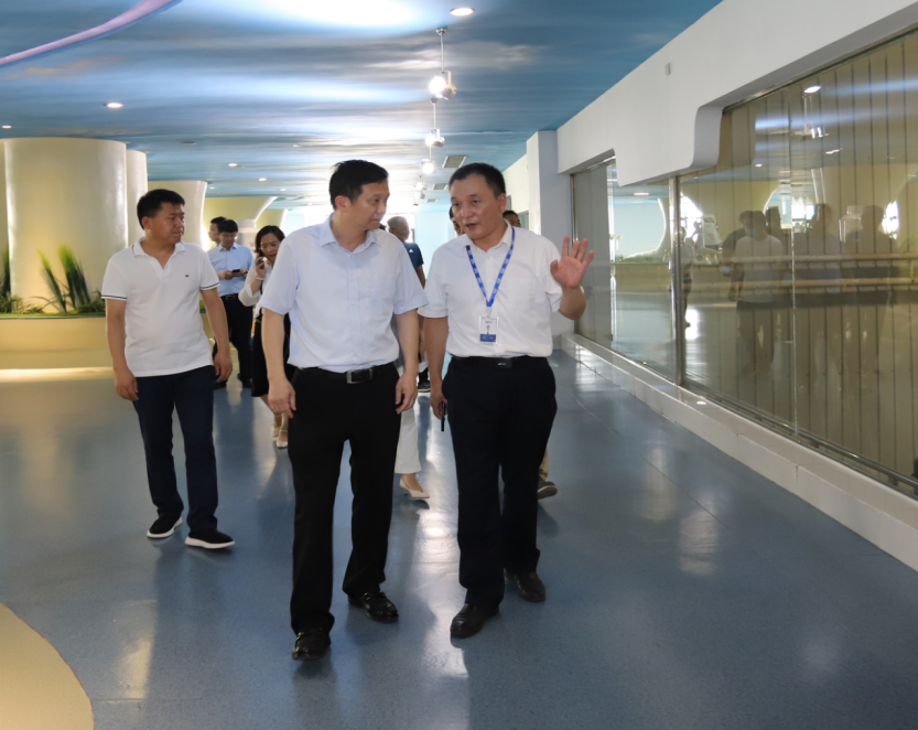 快訊|鄭州市二七區委副書記、區長虎榮鑫蒞臨河南花花牛乳業集團調研